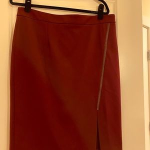 Halogen maroon skirt with zipper detail.   NWT.  Size 16.
